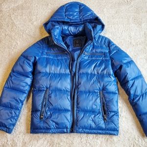 Guess puffer jackets